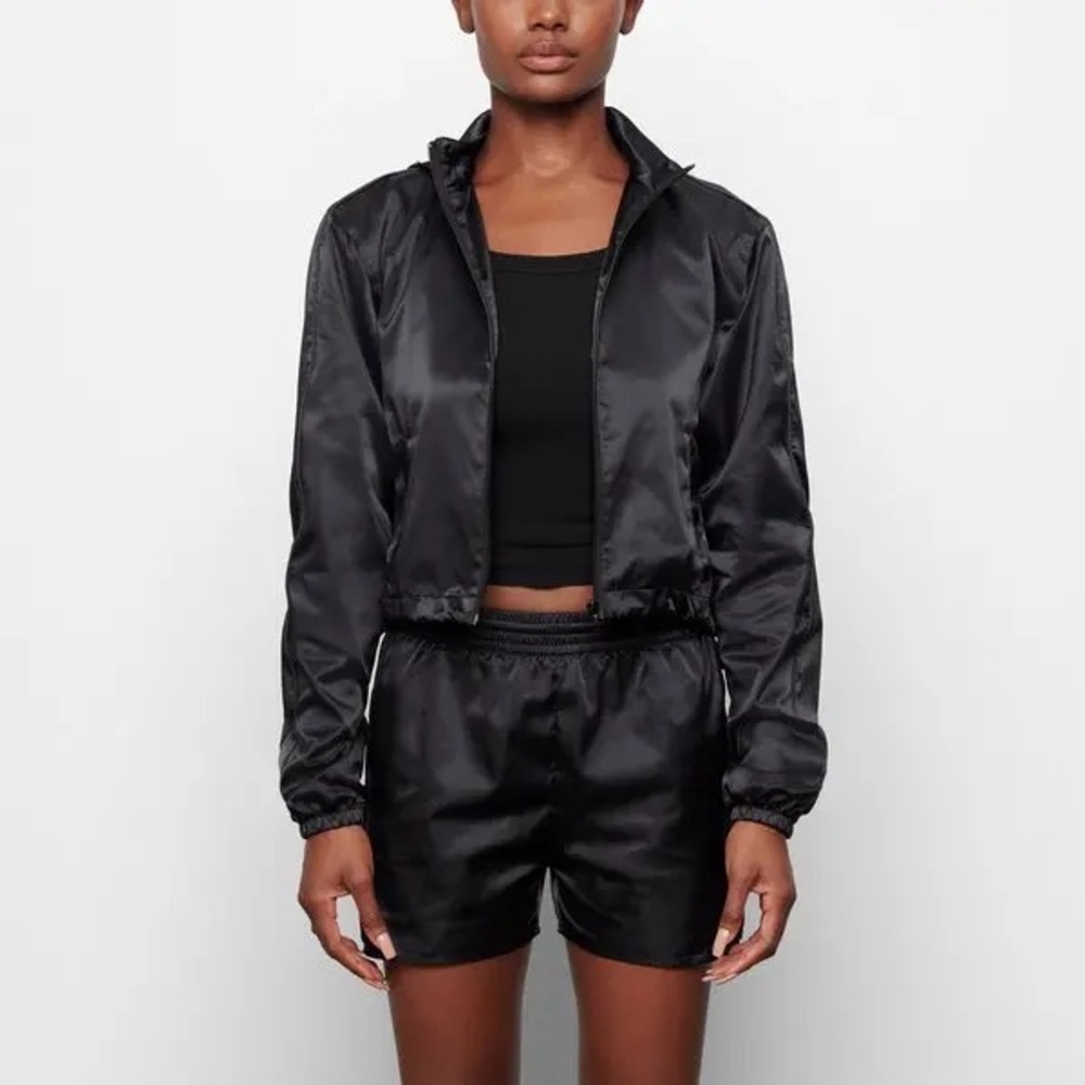 SKIMS gray utility crop jacket